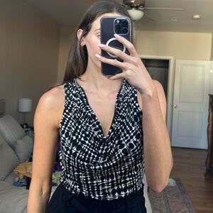 Black and White Geometric Women's Top